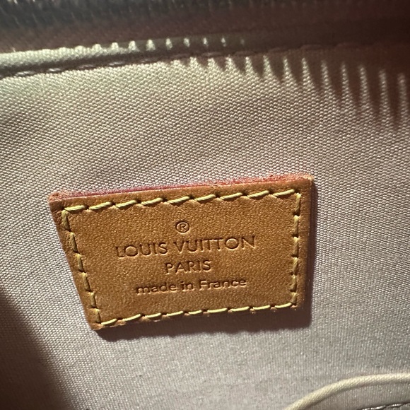 Louis Vuitton Alma Vernis - pre loved 100% authentic - Picture 9 of 16